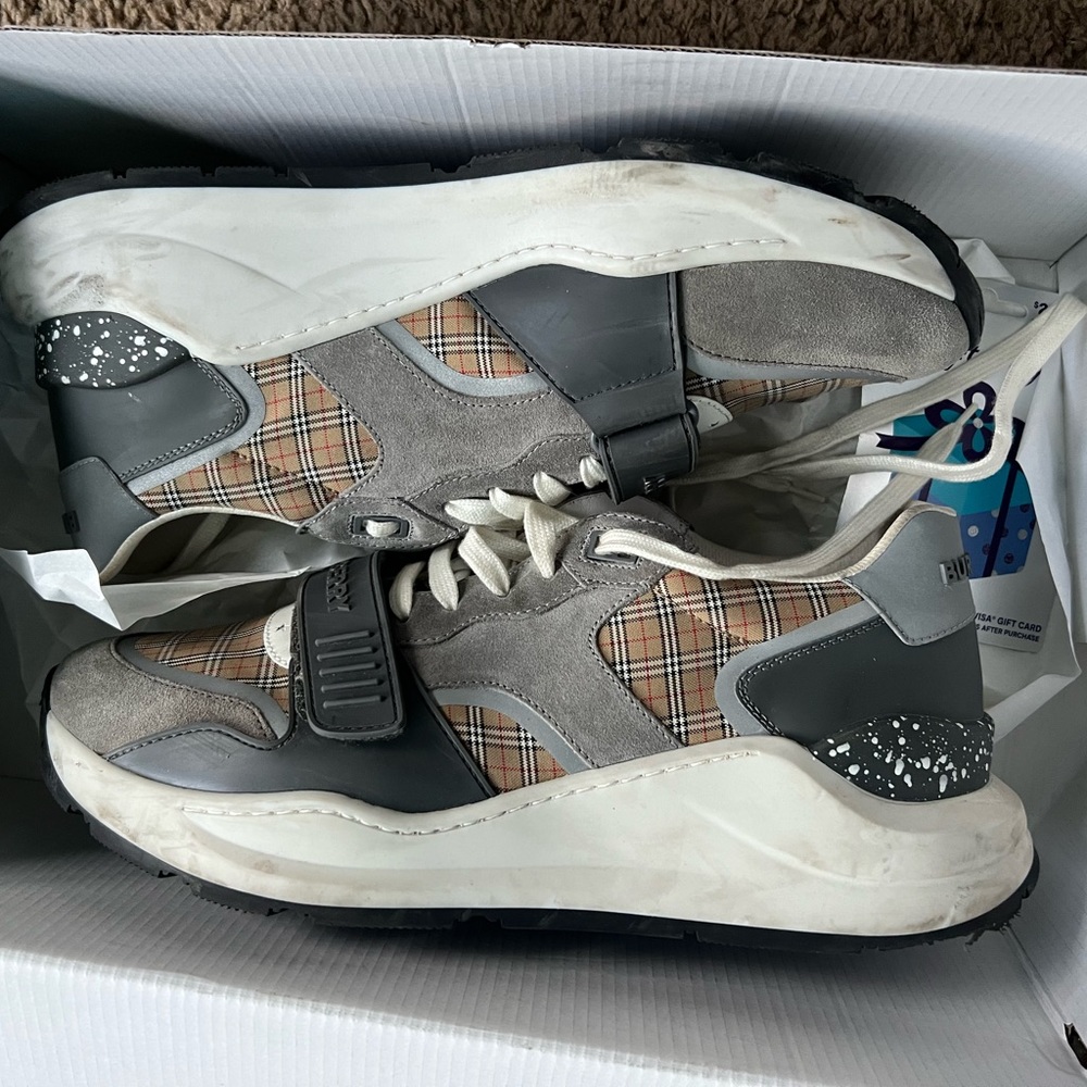 Burberry Men's Ramsey Vintage Check Low Top Sneakers		
size 12